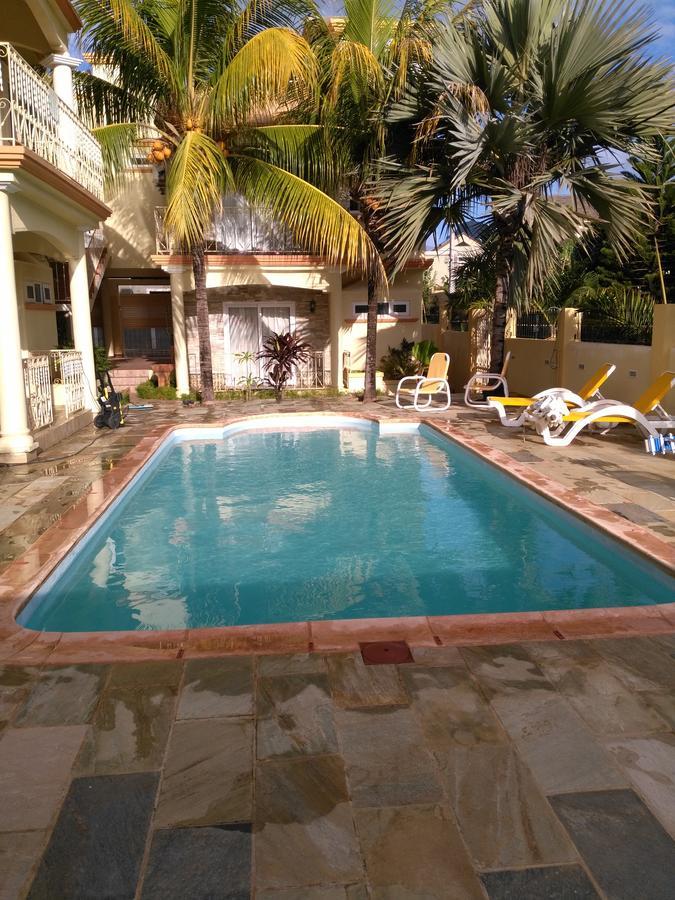 Sweet Escape Villa Flic en Flac Exterior photo